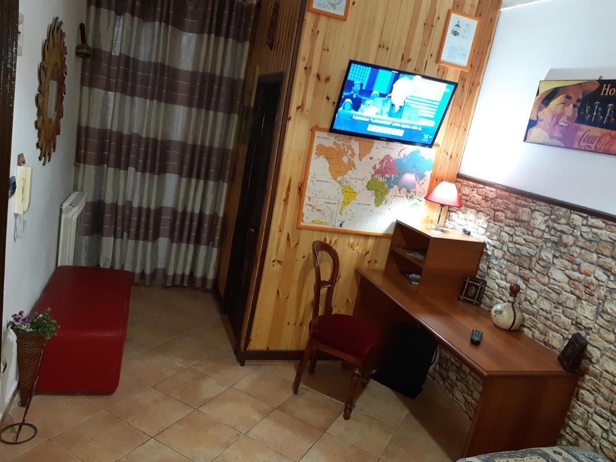 Casa Rosy Hotel Caltanissetta Luaran gambar